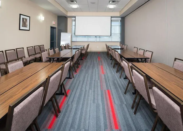 Four Points By Sheraton Houston Intercontinental Airport