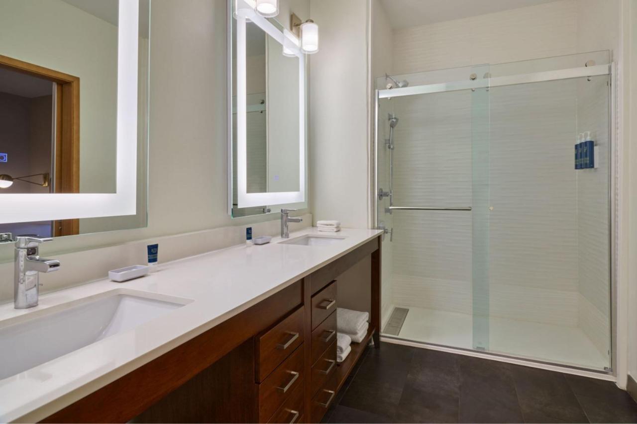 Four Points By Sheraton Houston Intercontinental Airport Aldine