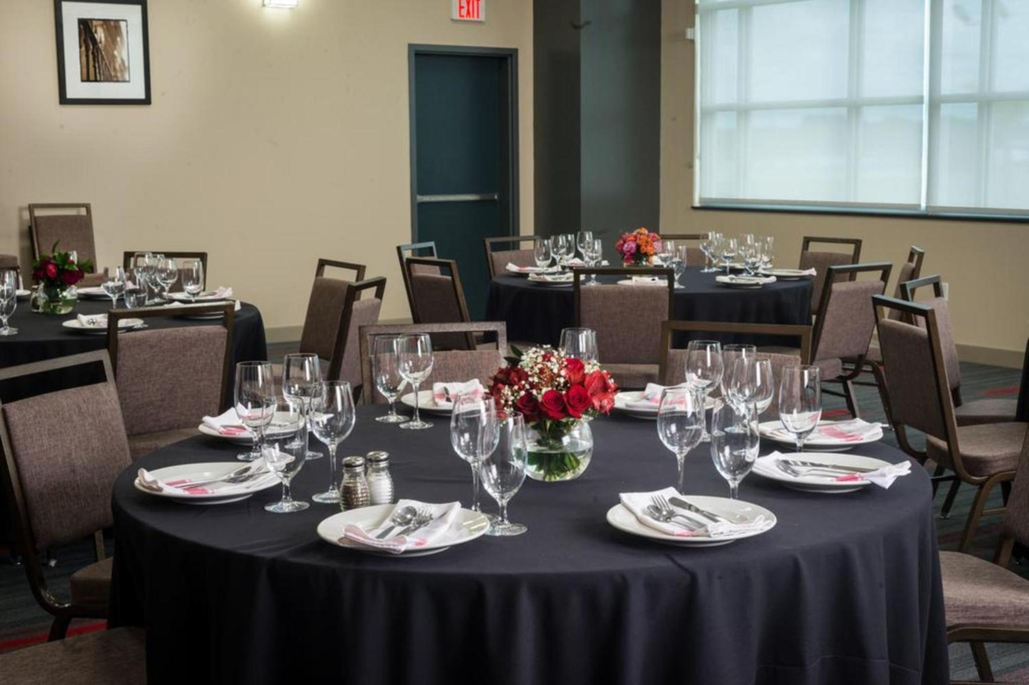Four Points By Sheraton Houston Intercontinental Airport 3* Aldine