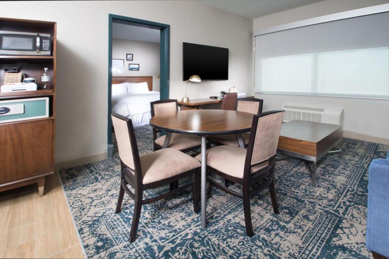 Hotel Four Points By Sheraton Houston Intercontinental Airport